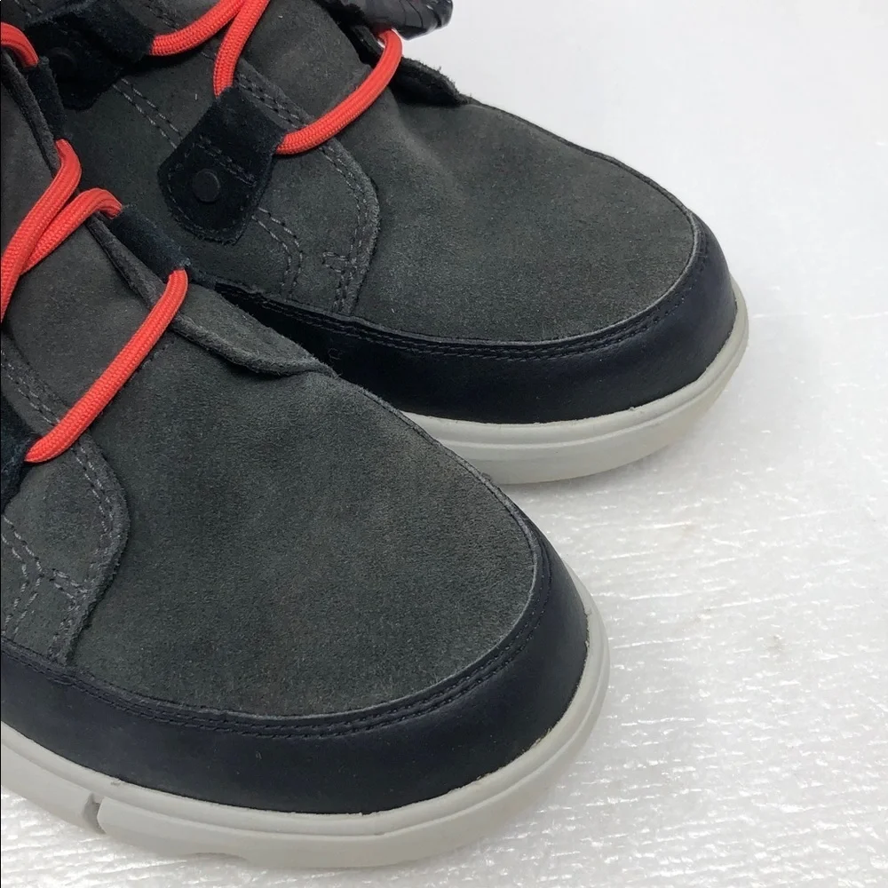 Sorel Kids Explorer Boots Red Lace Gray Suede Winter Outdoor Snow Size 6 Unisex